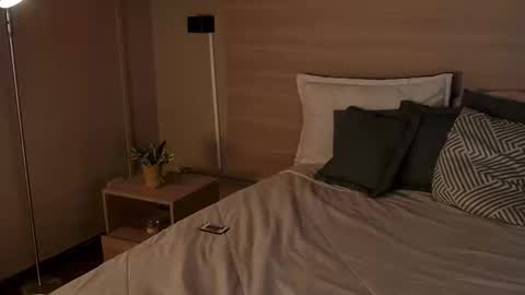 Snapshot of lua_ferch_ chatting on 25, 3, 2026 ---Goys incredible photographs online show from 25, 3, 2026