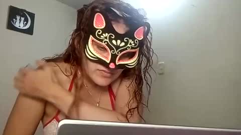 Snapshot of luana363 chatting on 26, 1, 2025 luana363 online show from 26, 1, 2025