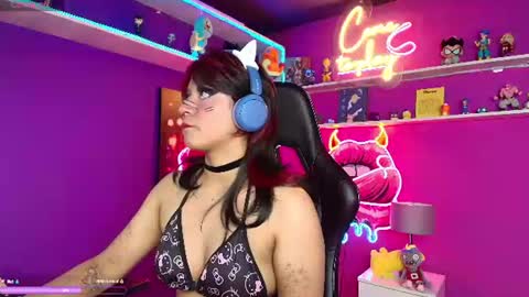 Snapshot of luaneter chatting on 17, 7, 2026 Luan online show from 17, 7, 2026