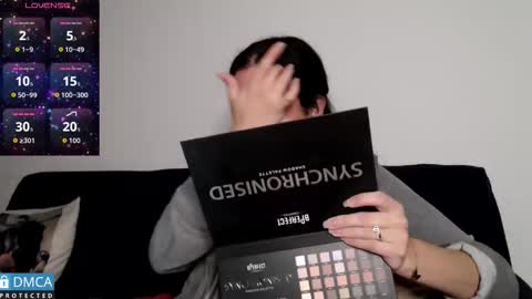 Snapshot of luara_ chatting on 6, 1, 2026 luara_ online show from 6, 1, 2026