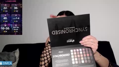 Snapshot of luara_ chatting on 8, 2, 2026 luara_ online show from 8, 2, 2026