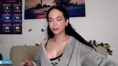 Snapshot of luara_ chatting on 14, 3, 2026 luara_ online show from 14, 3, 2026