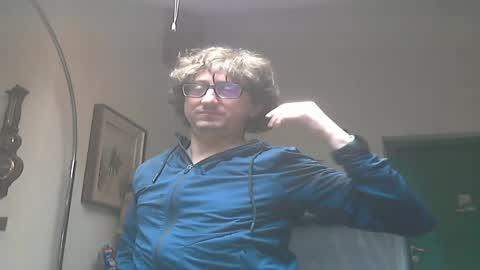 Snapshot of luca78_78 chatting on 18, 4, 2026 luca78 online show from 18, 4, 2026