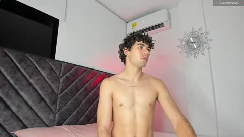 Luca Ferrer online show from 22, 2, 2025