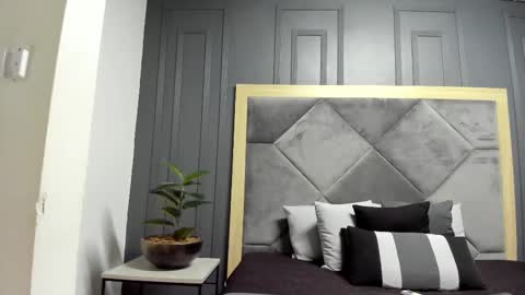 luca_morettii online show from 15, 11, 2025