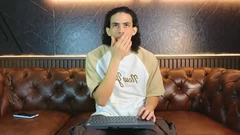 lucaalessi online show from 16, 4, 2026