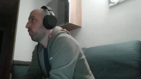 Snapshot of lucabeech88 chatting on 31, 1, 2025 Luca online show from 31, 1, 2025