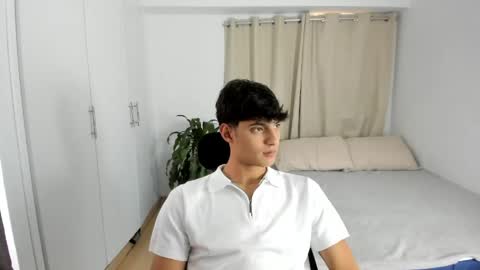 Snapshot of lucacosta19 chatting on 25, 4, 2026 lucacosta19 online show from 25, 4, 2026