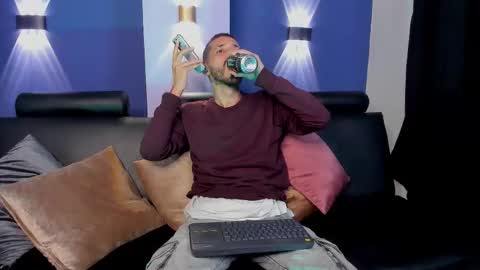 Lucas online show from 12, 2, 2026