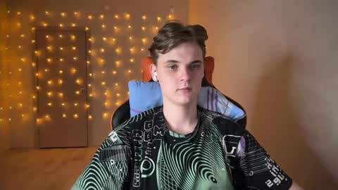 Snapshot of lucas_dany chatting on 10, 1, 2025 Lucas Gill online show from 10, 1, 2025