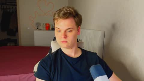 Snapshot of lucas_dany chatting on 18, 3, 2026 Lucas Gill online show from 18, 3, 2026