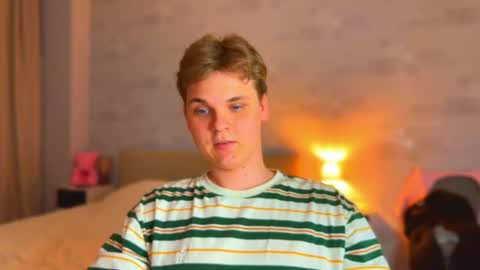 Snapshot of lucas_dany chatting on 12, 4, 2026 Lucas Gill online show from 12, 4, 2026