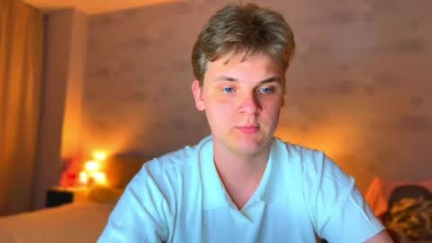 Snapshot of lucas_dany chatting on 15, 4, 2026 Lucas Gill online show from 15, 4, 2026