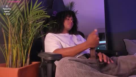   online show from 22, 10, 2025