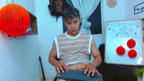 Lucas Luxx online show from 29, 11, 2025