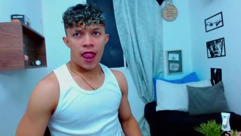 Lucas Luxx online show from 6, 1, 2026