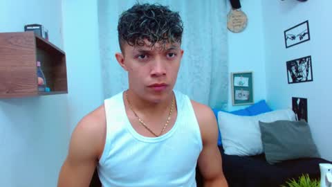 Lucas Luxx online show from 12, 1, 2026