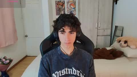 lucas_xo online show from 6, 2, 2026