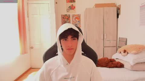 lucas_xo online show from 27, 5, 2026