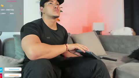 Snapshot of lucasanto_ chatting on 12, 2, 2025 LUCA SANTOS online show from 12, 2, 2025