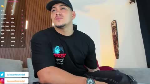 Snapshot of lucasanto_ chatting on 10, 11, 2025 LUCA SANTOS online show from 10, 11, 2025