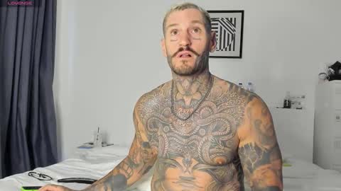 lucasexclusive online show from 4, 12, 2025