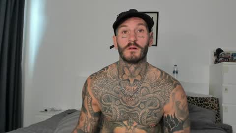 Snapshot of lucasexclusive chatting on 10, 4, 2026 lucasexclusive online show from 10, 4, 2026