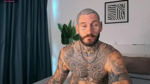 Snapshot of lucasexclusive chatting on 1, 7, 2026 lucasexclusive online show from 1, 7, 2026