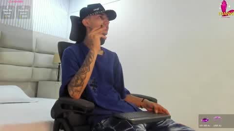 Snapshot of lucasjhonson_ chatting on 5, 6, 2026 Lucas online show from 5, 6, 2026