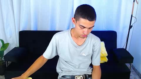 Snapshot of lucass_18 chatting on 25, 3, 2026 Lucas online show from 25, 3, 2026