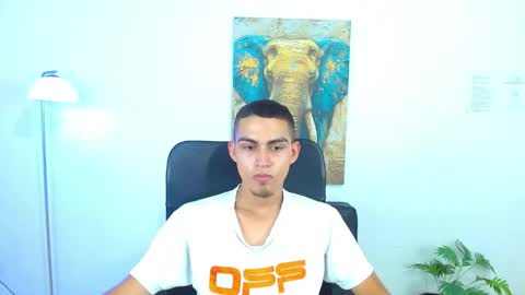 Snapshot of lucass_18 chatting on 13, 4, 2026 Lucas online show from 13, 4, 2026