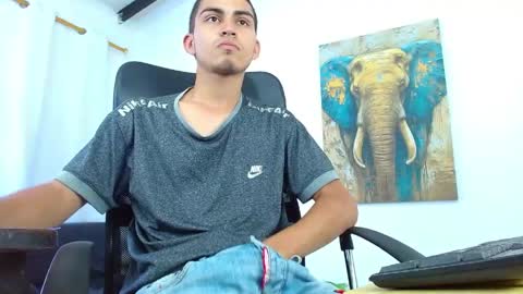Snapshot of lucass_18 chatting on 27, 4, 2026 Lucas online show from 27, 4, 2026