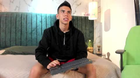 Snapshot of lucca_moreti chatting on 27, 4, 2026 Lucca Moreti online show from 27, 4, 2026