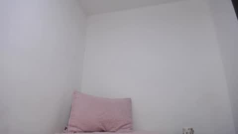 Snapshot of luccy21_ chatting on 9, 3, 2026 lucy online show from 9, 3, 2026