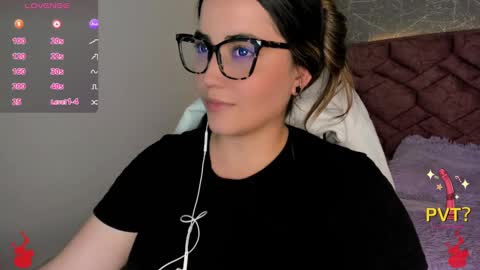 lucia star  online show from 2, 12, 2024