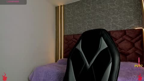 lucia star  online show from 27, 1, 2025