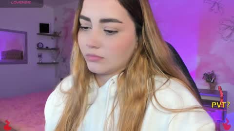 lucia star  online show from 12, 2, 2025