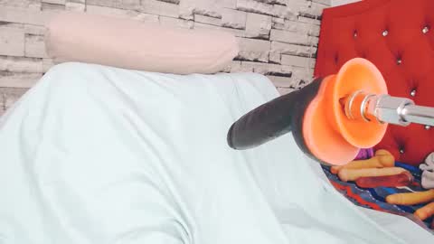 luciaaah online show from 10, 2, 2025