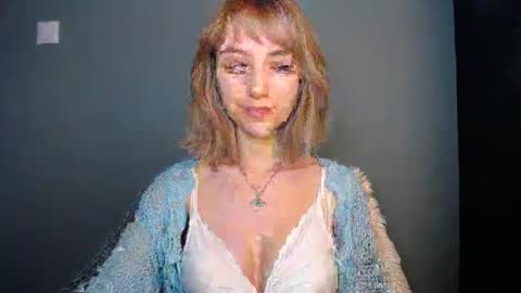 Lucy online show from 17, 2, 2026