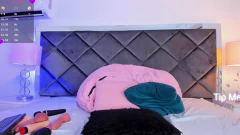 Lucia online show from 27, 11, 2025