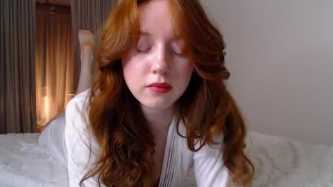 Snapshot of luciacoy chatting on 2, 2, 2025 Lucia online show from 2, 2, 2025