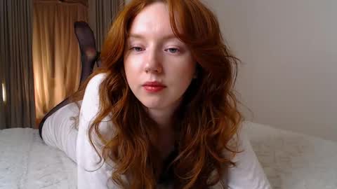 Snapshot of luciacoy chatting on 23, 2, 2025 Lucia online show from 23, 2, 2025