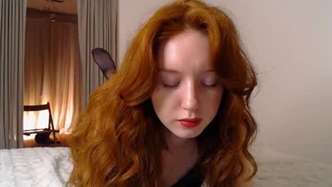 Snapshot of luciacoy chatting on 4, 3, 2025 Lucia online show from 4, 3, 2025