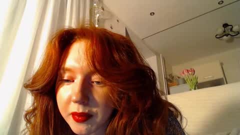 Snapshot of luciacoy chatting on 8, 3, 2025 Lucia online show from 8, 3, 2025