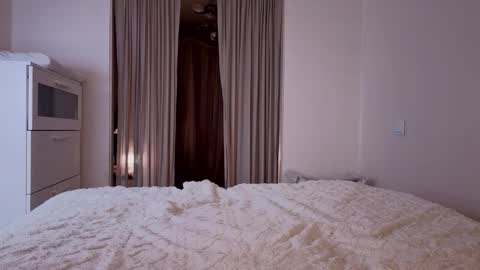 Snapshot of luciacoy chatting on 12, 11, 2025 Lucia online show from 12, 11, 2025