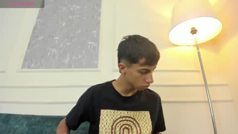 Snapshot of lucian_davi chatting on 28, 1, 2025 Pirulo online show from 28, 1, 2025