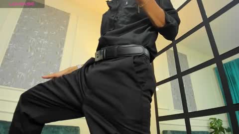 Snapshot of lucian_davi chatting on 30, 1, 2025 Pirulo online show from 30, 1, 2025