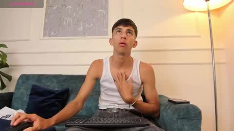 Snapshot of lucian_davi chatting on 8, 2, 2025 Pirulo online show from 8, 2, 2025