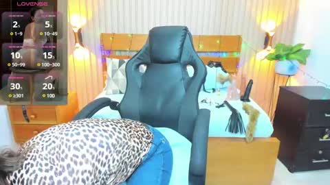 Snapshot of luciana_ballesteros chatting on 9, 12, 2024 Luciana online show from 9, 12, 2024