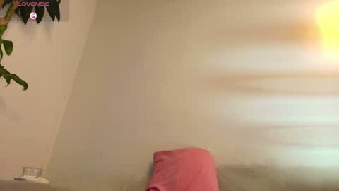 Snapshot of luciana_glow chatting on 21, 6, 2026 luciana_glow online show from 21, 6, 2026